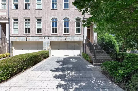 58 Sheridan Dr NE #28, Atlanta, GA 30305