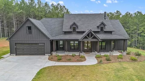 1815 Whooping Creek Church Rd, Carrollton, GA 30116
