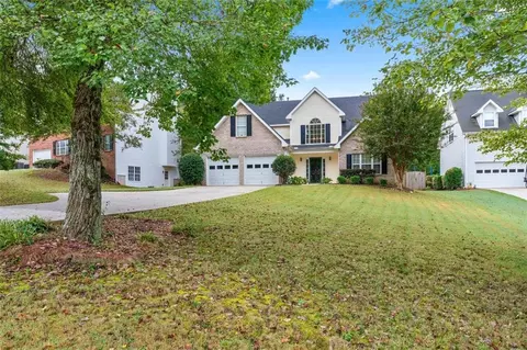 3585 Sunflower Dr, Buford, GA 30519