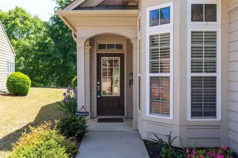 104 Magic Lily Dr, Griffin, GA 30223