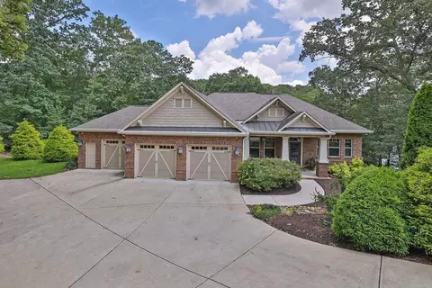 319 Falls Ct, Woodstock, GA 30188