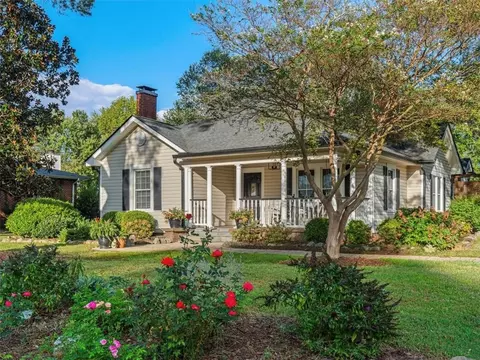11925 Crabapple Rd, Roswell, GA 30075