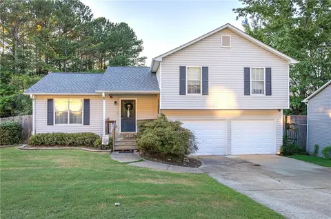 409 Ivy Crest Dr, Dallas, GA 30157