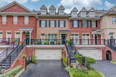 10 Buford Village Walk, Buford, GA 30518