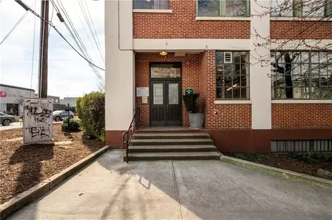 881 Memorial Dr SE #110, Atlanta, GA 30316