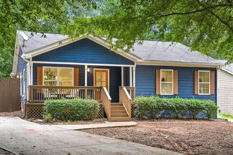 515 Thomas St SE, Smyrna, GA 30080