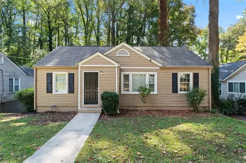 1692 S Olympian Way SW, Atlanta, GA 30310