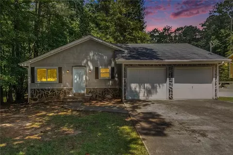 5623 Rock Rd, Union City, GA 30291