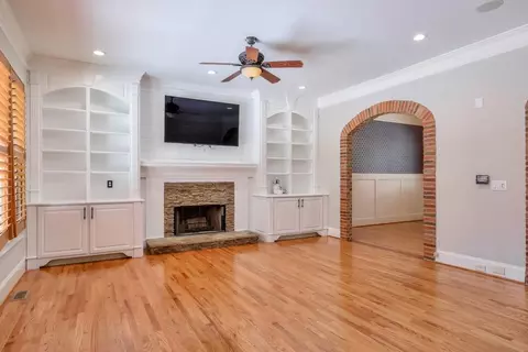 Living - 175 Sage Run Trl, Duluth, GA 30097 photo 2 of 3