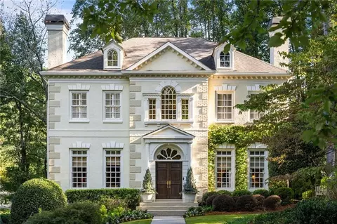 2791 Carmon On Wesley NW, Atlanta, GA 30327