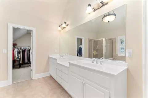 Bath - 2781 Willowstone Dr, Duluth, GA 30096 photo 7 of 8