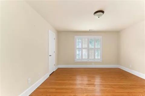 Bedroom - 2781 Willowstone Dr, Duluth, GA 30096 photo 6 of 10