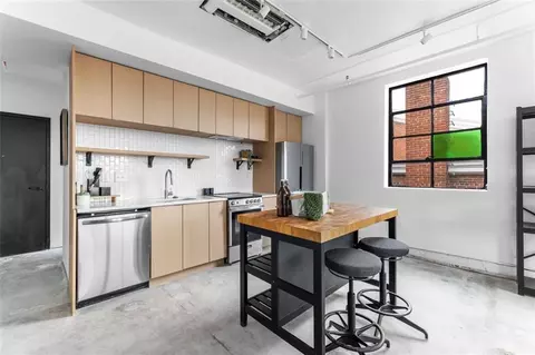 1805 Harvard Ave #301, College Park, GA 30337