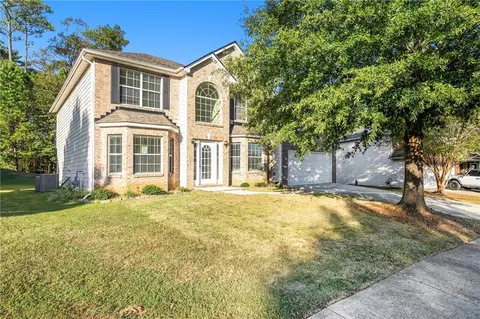6696 Pine Valley Trce, Stone Mountain, GA 30087