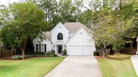 360 Camber Trce, Roswell, GA 30076