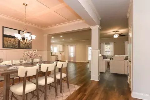 Dining - 4041 Windsor Trl, Gainesville, GA 30506 photo 1 of 2