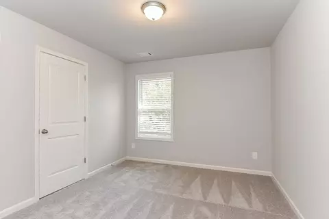 Bedroom - 4041 Windsor Trl, Gainesville, GA 30506 photo 3 of 5