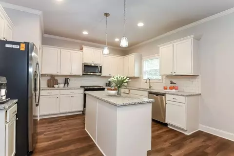 Kitchen - 4041 Windsor Trl, Gainesville, GA 30506 photo 1 of 3