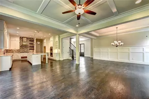 11265 Knollwood Bnd, Johns Creek, GA 30097