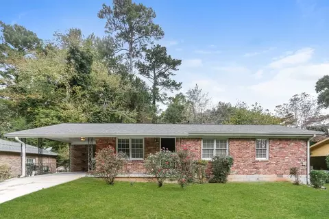 3511 Glenview Cir SW, Atlanta, GA 30331
