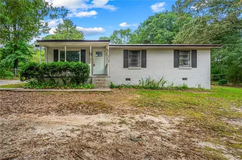 2579 Poplar St, Snellville, GA 30078