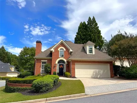 300 Spalding Gates Ct, Atlanta, GA 30328