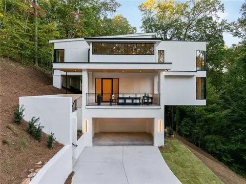 5290 Lake Forrest Dr, Atlanta, GA 30342