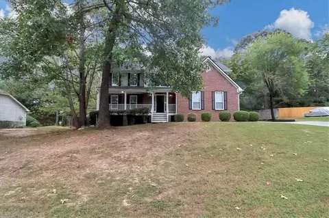 2730 Kingstream Way, Snellville, GA 30039