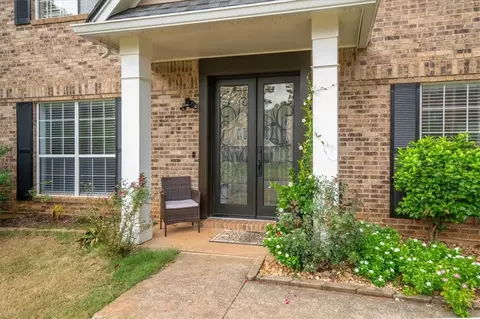 10760 Willow Meadow Cir, Alpharetta, GA 30022
