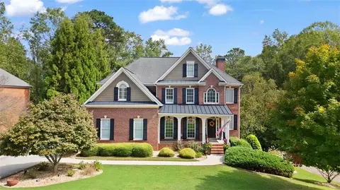795 River Cliff Ct, Suwanee, GA 30024