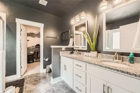 Bath - 5121 N Pratt St, Covington, GA 30014 photo 1 of 2