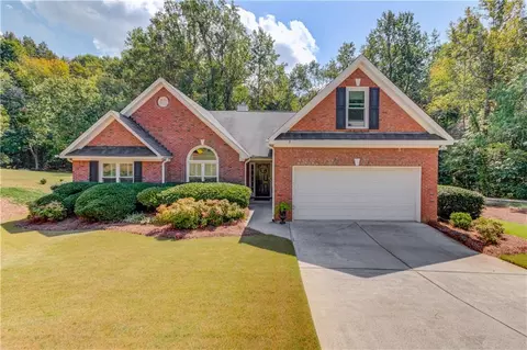 5327 Peach Blossom Trl, Flowery Branch, GA 30542