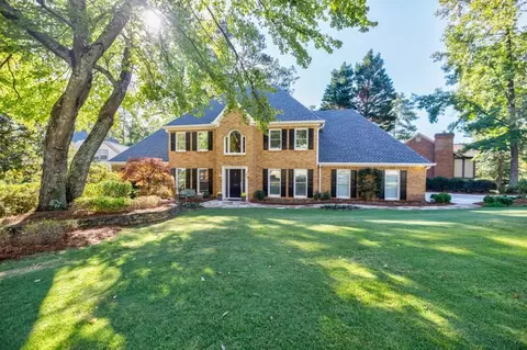 3284 Robinson Oaks Way NE, Marietta, GA 30062