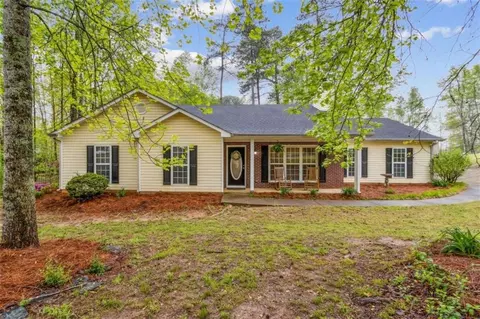 2285 Fortune Dr, Dacula, GA 30019