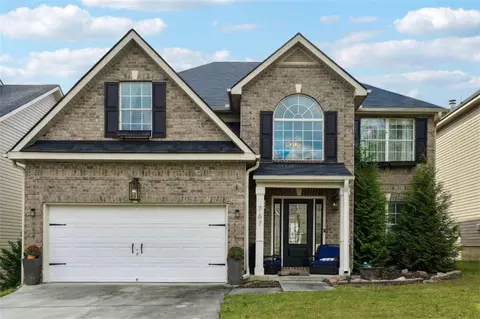 767 Florigen Ln, Fairburn, GA 30213