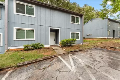 921 Pine Oak Trl, Austell, GA 30168