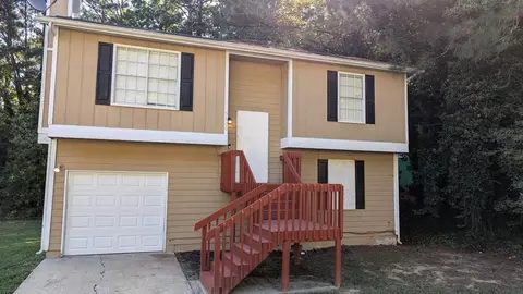 5300 Forest Downs Ln, Atlanta, GA 30349