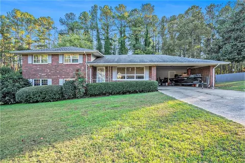 131 Lee St, Rockmart, GA 30153