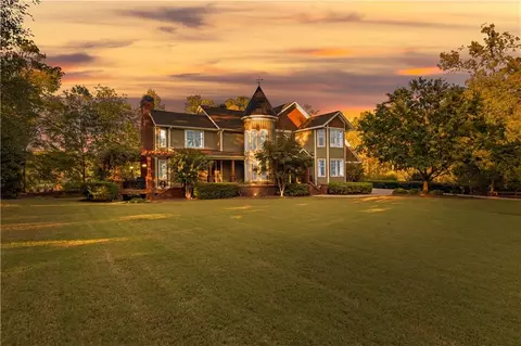 205 Stable Creek Rd, Fayetteville, GA 30215
