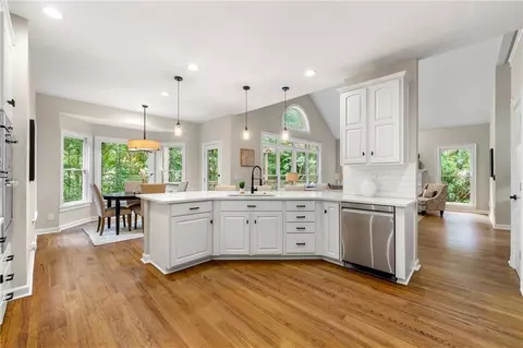 3920 Berkeley View Dr, Berkeley Lake, GA 30096 photo 18