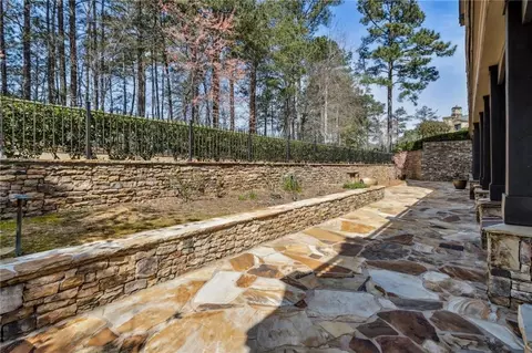 Exterior - 4391 Oglethorpe Loop NW, Acworth, GA 30101 photo 24 of 28