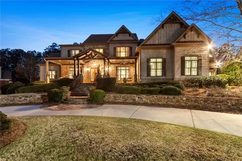 Exterior - 4391 Oglethorpe Loop NW, Acworth, GA 30101 photo 16 of 28