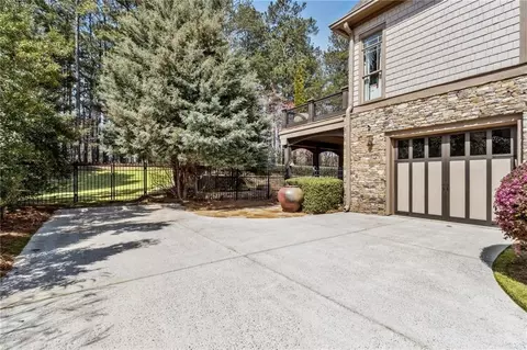 Exterior - 4391 Oglethorpe Loop NW, Acworth, GA 30101 photo 25 of 28