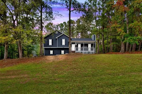 192 Peach Crossing Dr, Dallas, GA 30132