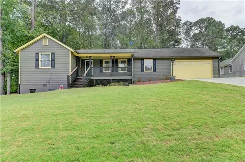 458 Slew Ave, Lawrenceville, GA 30043