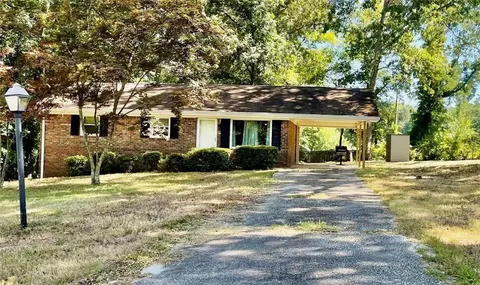 4502 Donegal Cir, Lithia Springs, GA 30122