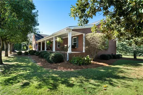 5302 Pine Valley Rd SW, Powder Springs, GA 30127