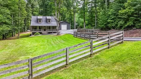 548 Buncombe Waco Rd, Waco, GA 30182