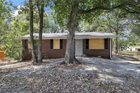 3402 Eisenhower Cir SE, Atlanta, GA 30354