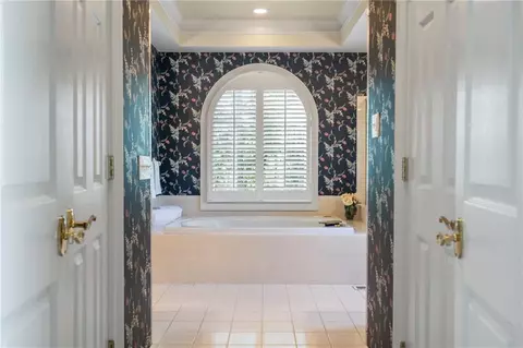 4070 Berkeley View Dr, Berkeley Lake, GA 30096 photo 25